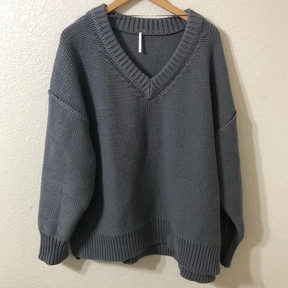 Free People Alli V Neck Sweater in Titan Gray - Size Medium - Picture 2 of 7
